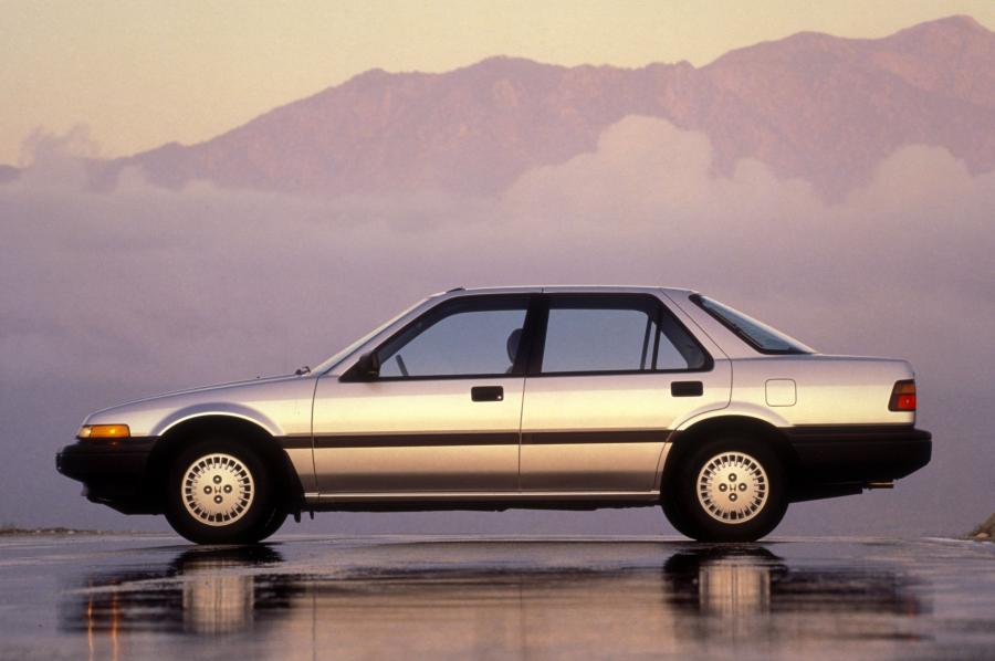  Honda Accord 1986 года  (фото 24 из 26)